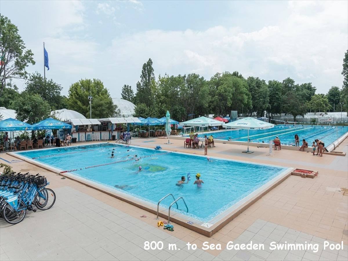 4U Apartment - Gurko Burgas Екстер'єр фото