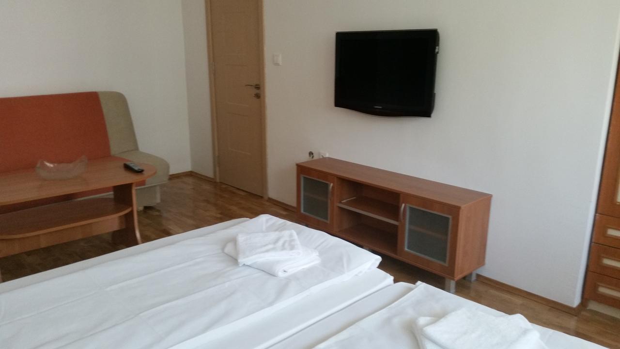 4U Apartment - Gurko Burgas Екстер'єр фото